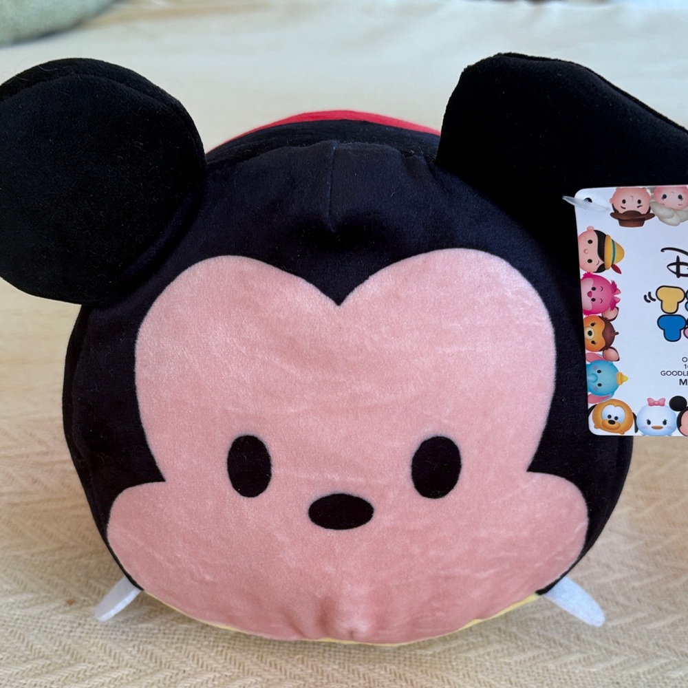NWT Disney Mickey Mouse Tsum Tsum Plush stackable like squishmallow